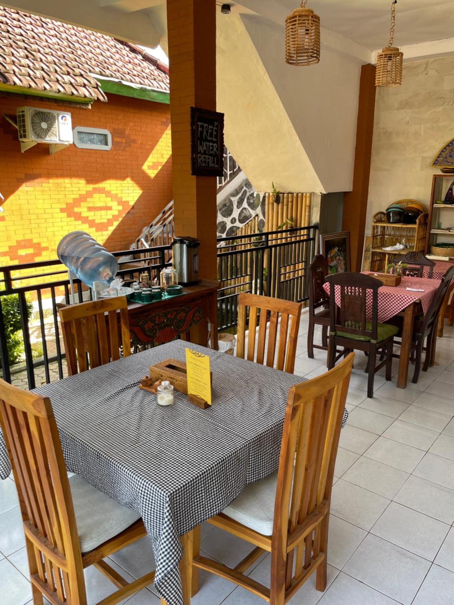 Kubu Elsa Bali Hotel Lovina  Luaran gambar